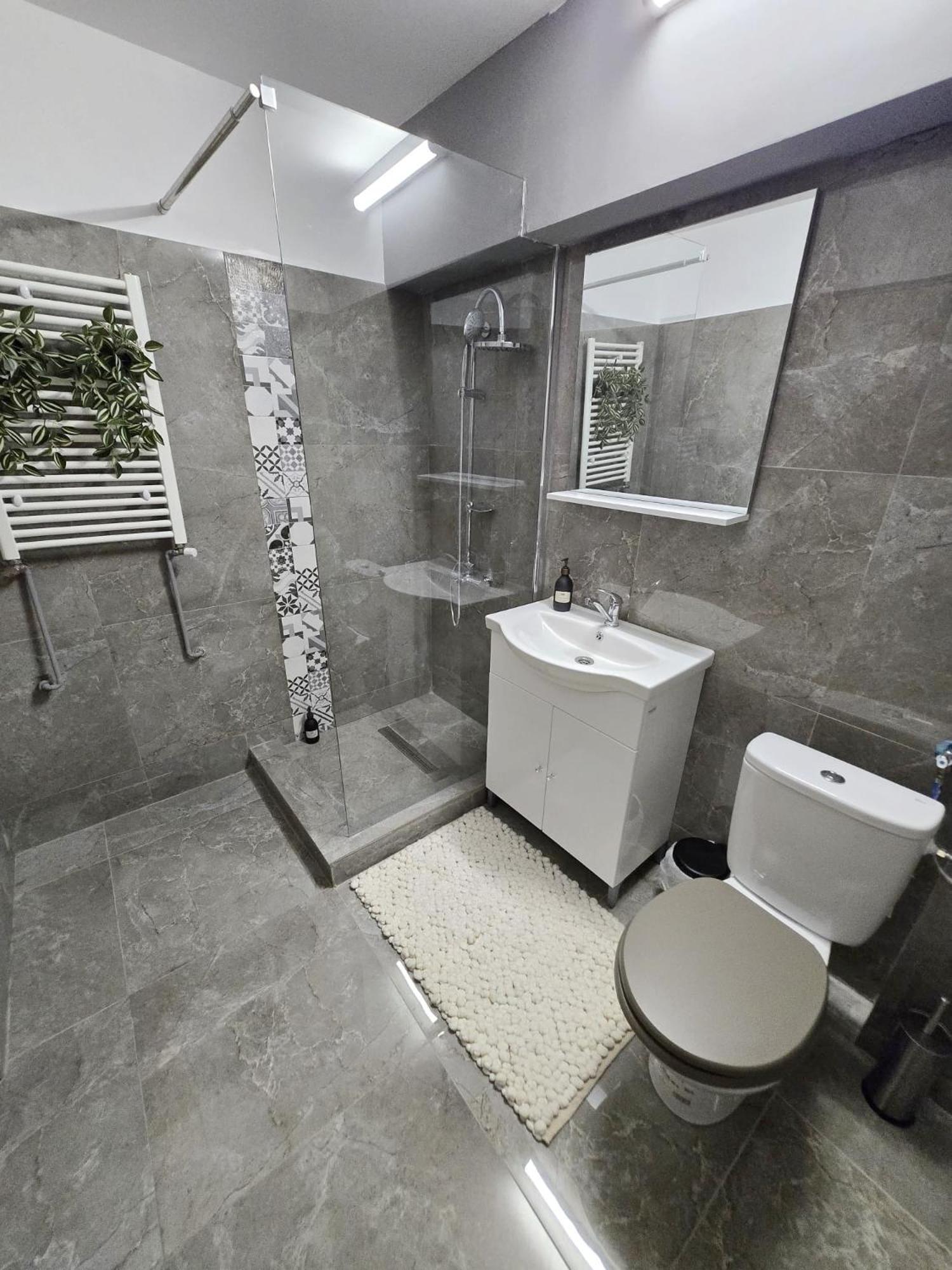 Bon Ton Residence Drobeta Turnu Severin Eksteriør billede